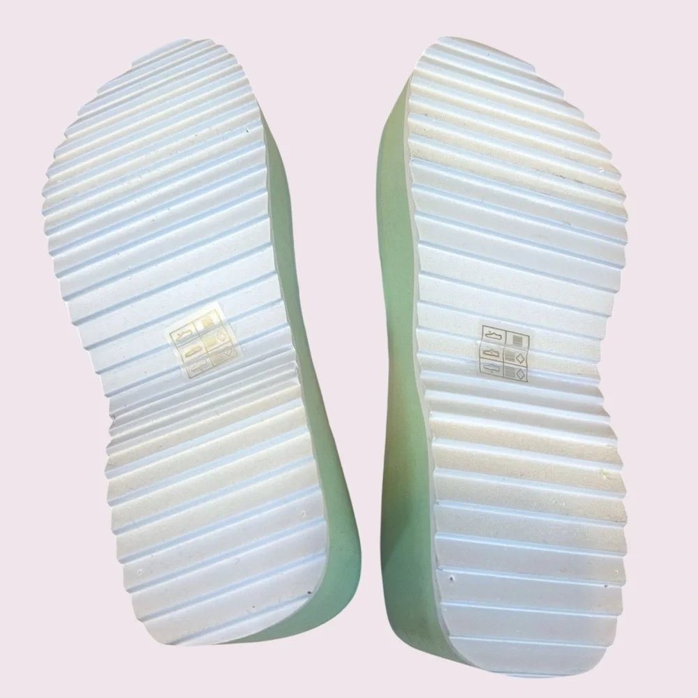 Nwt UO pastel platform sandals